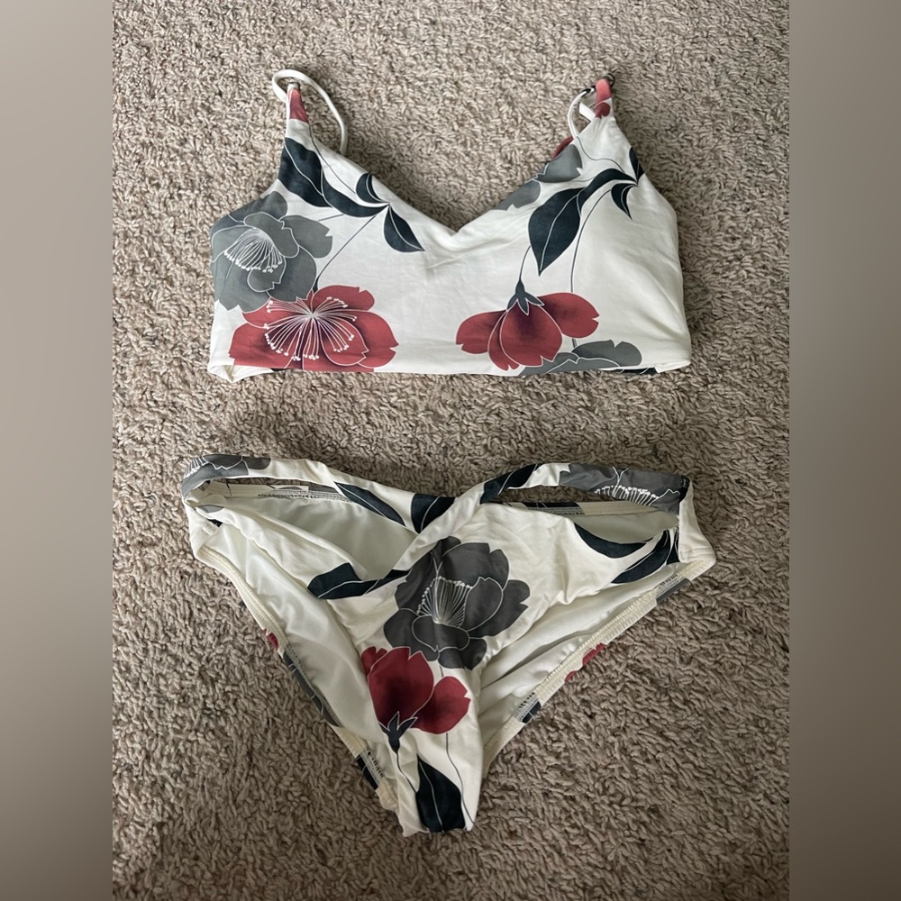 O’Neil bikini set